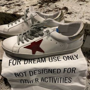 NWT GOLDEN GOOSE SNEAKERS